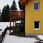 בית נופש Haus Seltschach