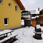 Haus Seltschach * ארנולדשטיין